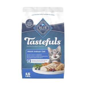 Blue Buffalo Tastefuls Chicken Adult Indoor Dry Cat Food (15 lb)